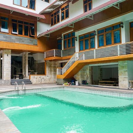 Oyo 1209 Tirtasari Nice Guesthouse บันดุง ภายนอก รูปภาพ