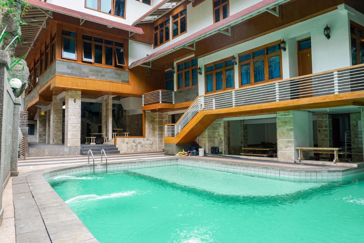 Oyo 1209 Tirtasari Nice Guesthouse บันดุง ภายนอก รูปภาพ
