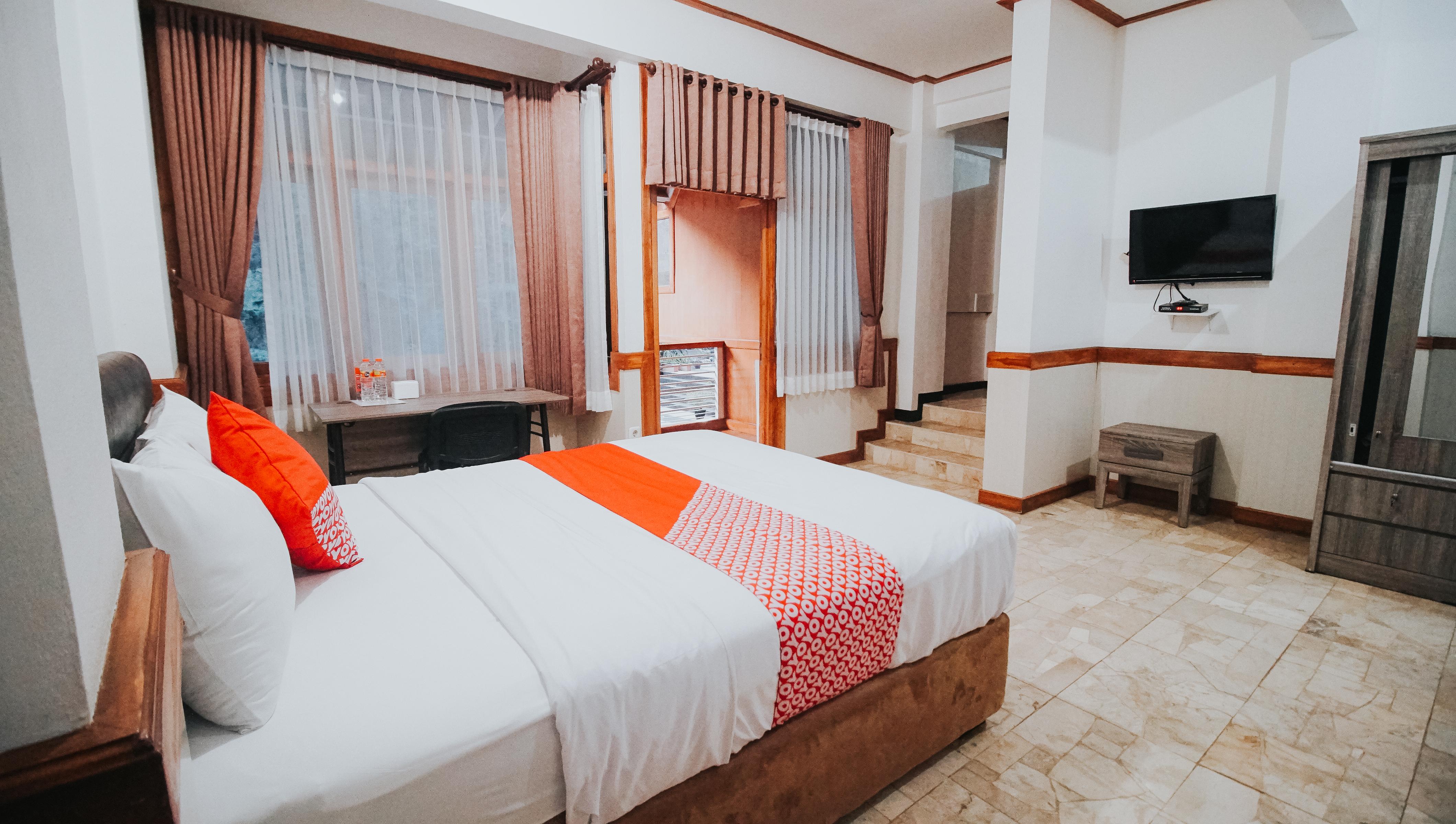Oyo 1209 Tirtasari Nice Guesthouse บันดุง ภายนอก รูปภาพ
