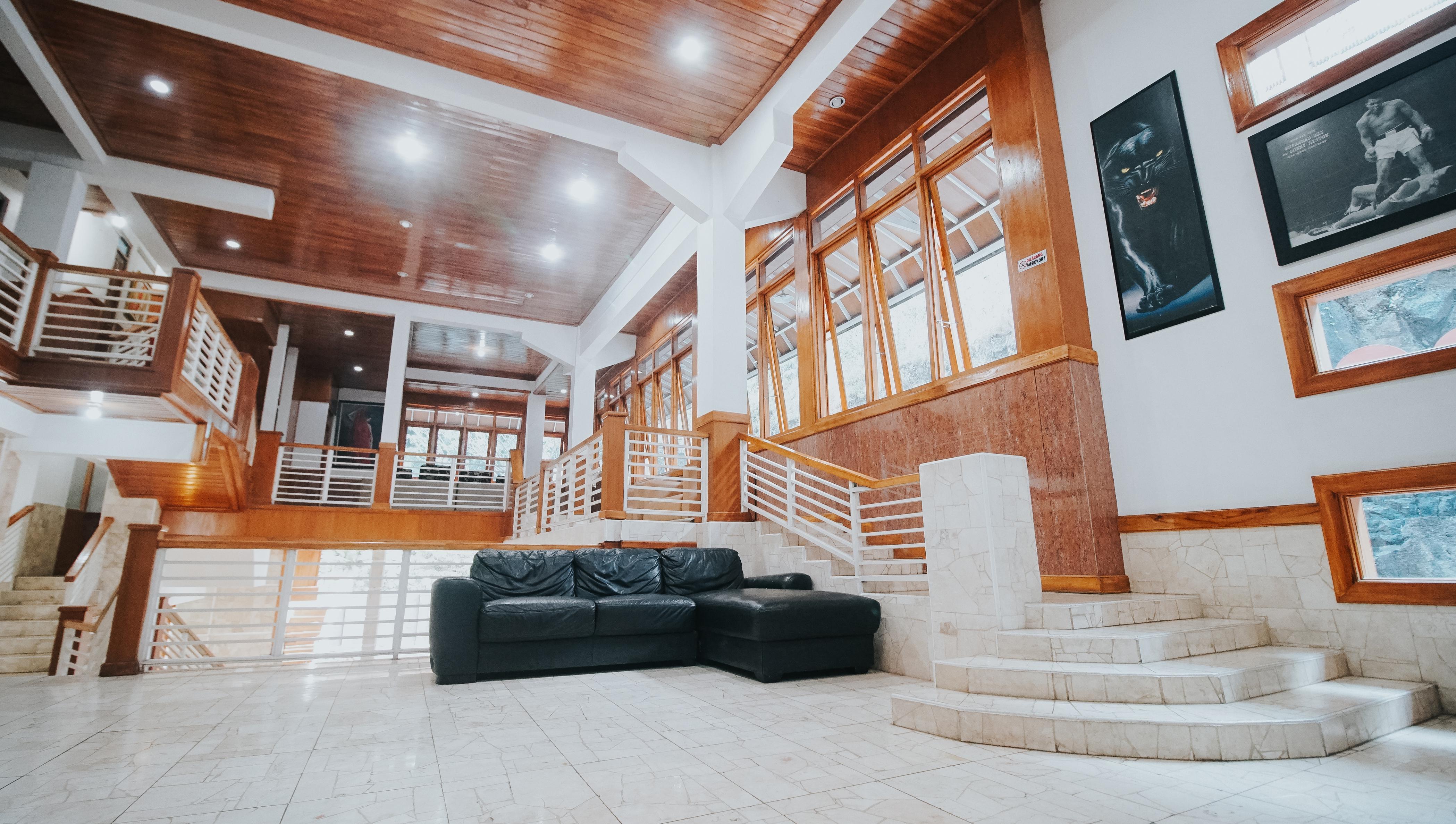 Oyo 1209 Tirtasari Nice Guesthouse บันดุง ภายนอก รูปภาพ